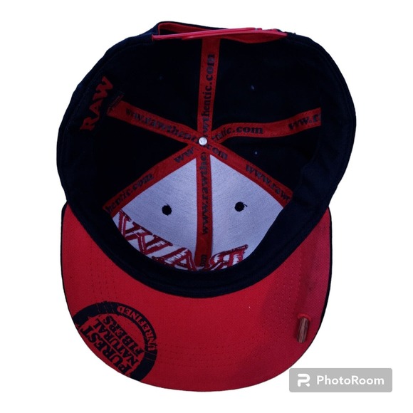 RAW Rolling Papers Snapback Hat Black Embroidered with Poker & Stash Pocket - Picture 7 of 9